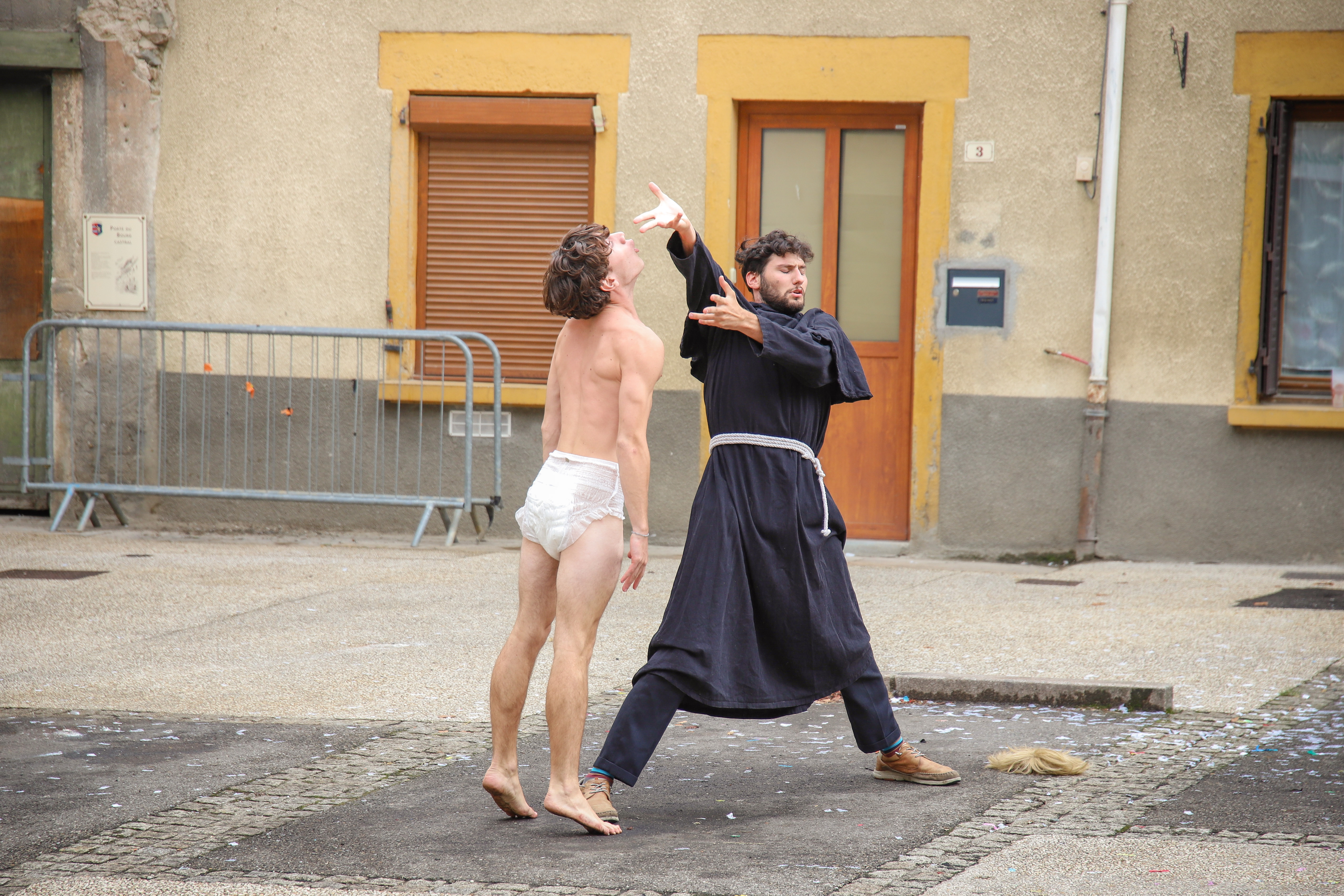 Festival Les Yeux dans la Cour — Concours de bulles 2025